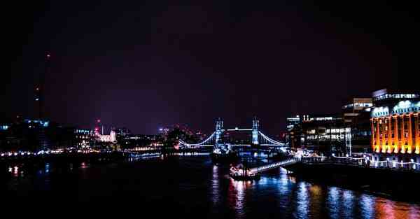 C语言实现大数据行列互换