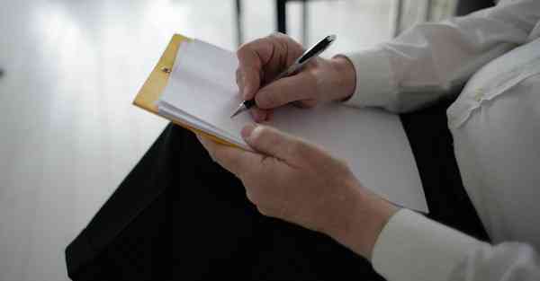 美女AI写实绘画全身（美女绘画素材）