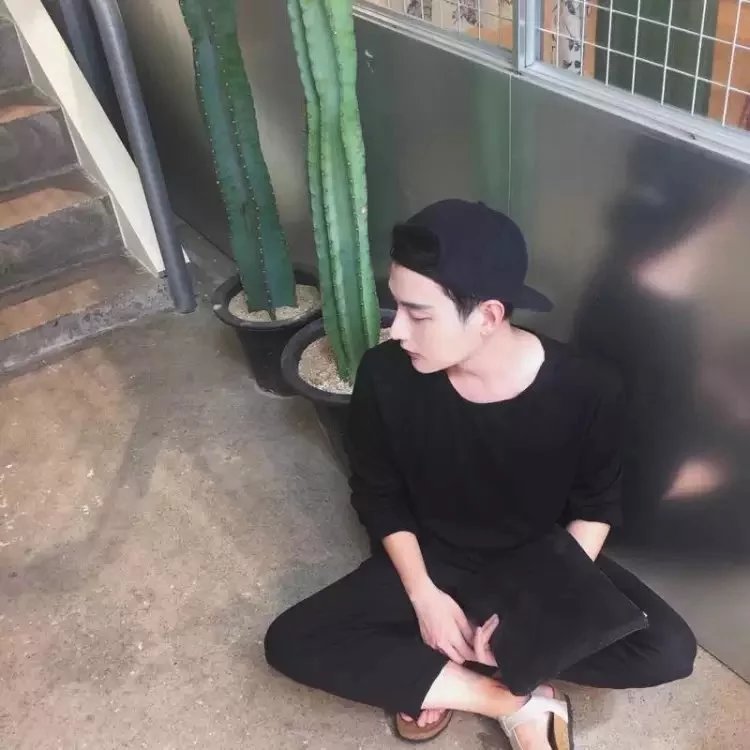 邹澜悦妹