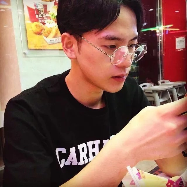 扶思蓓欣