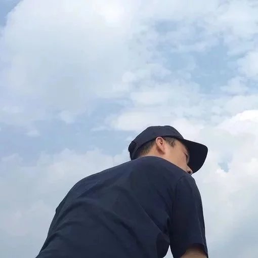翁莉浩钧